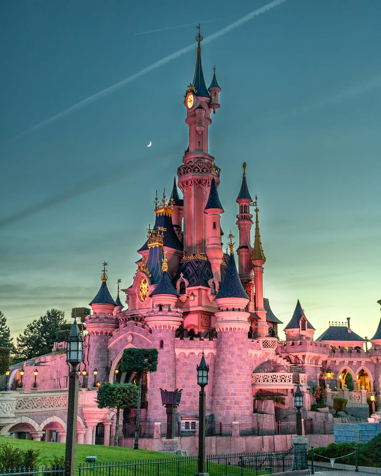 Disneyland Paris Hm Travel